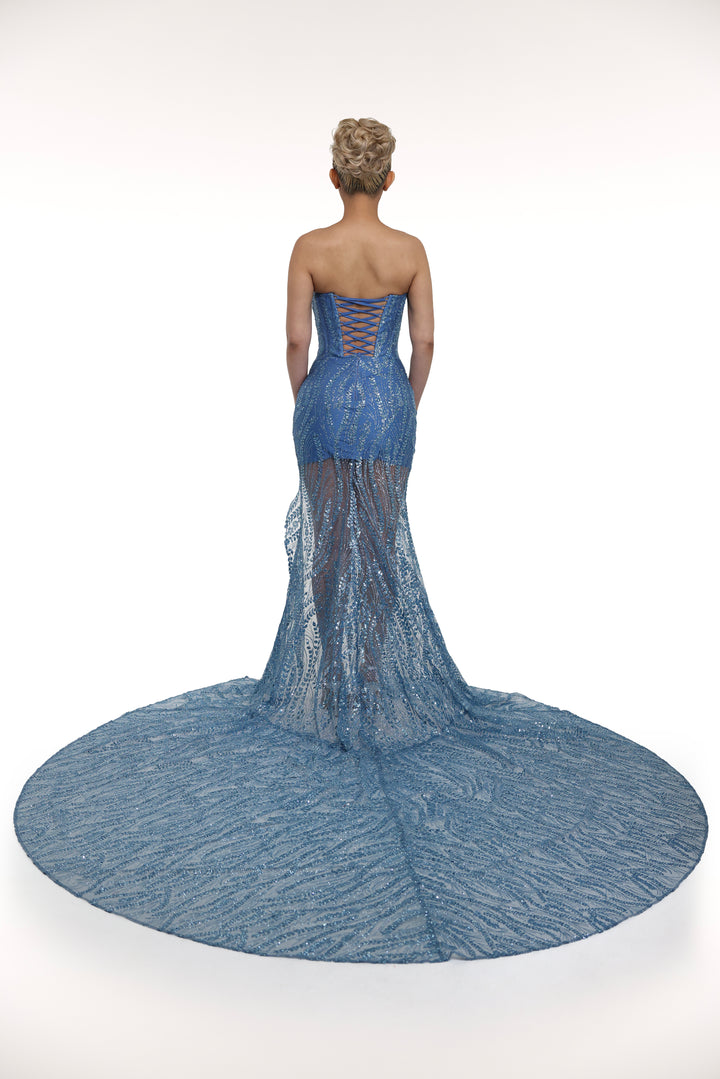 Cairis 'Made to Order'